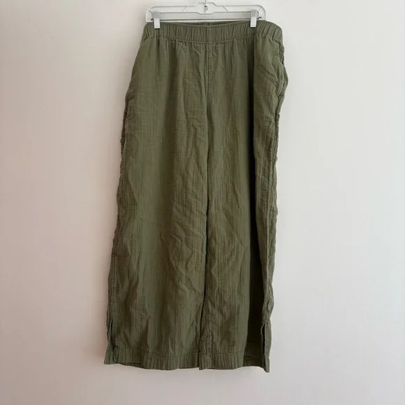 Old Navy Gauzy Cotton Wide Leg Pants Olive Green Beach Vacation Pull on XL - Picture 2 of 11